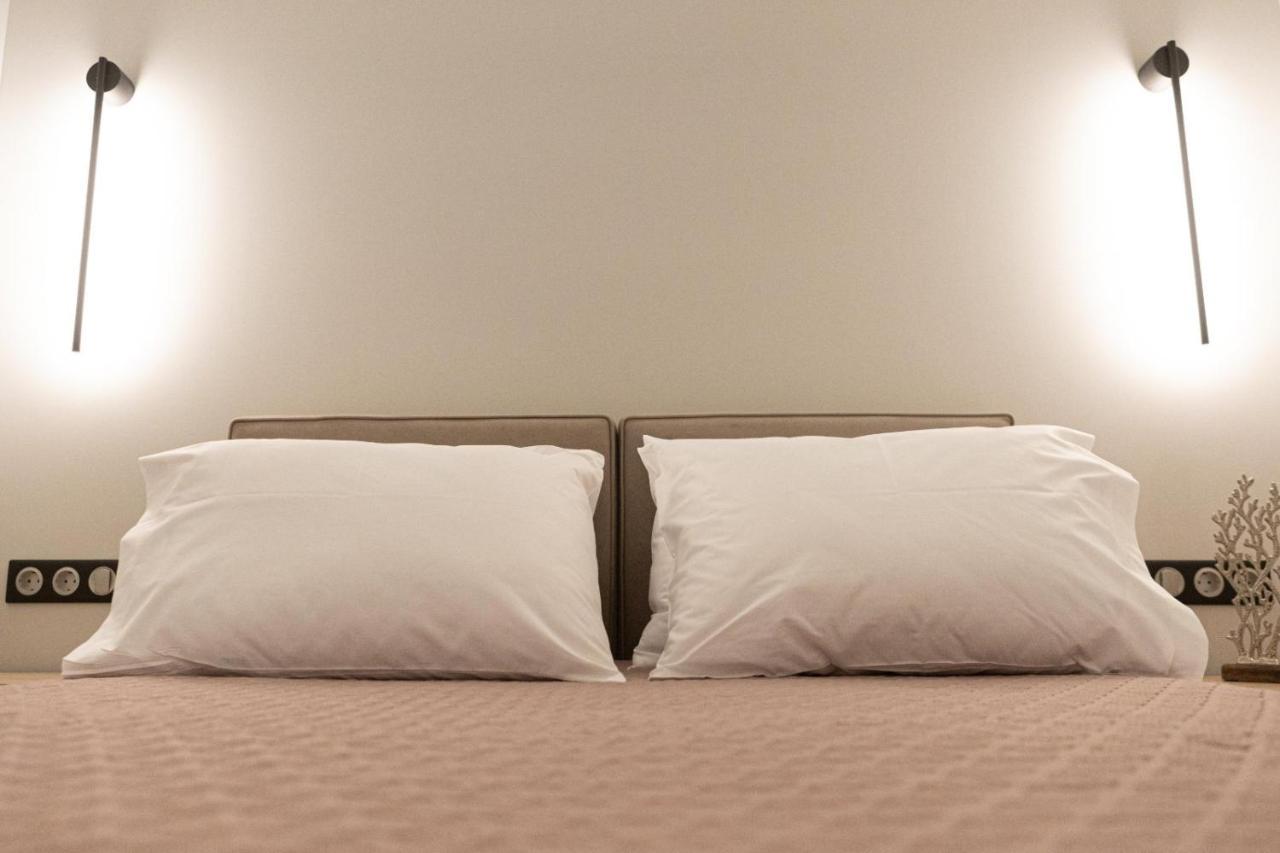 Billmar Luxury Apartment In The Center Of 기티오 외부 사진