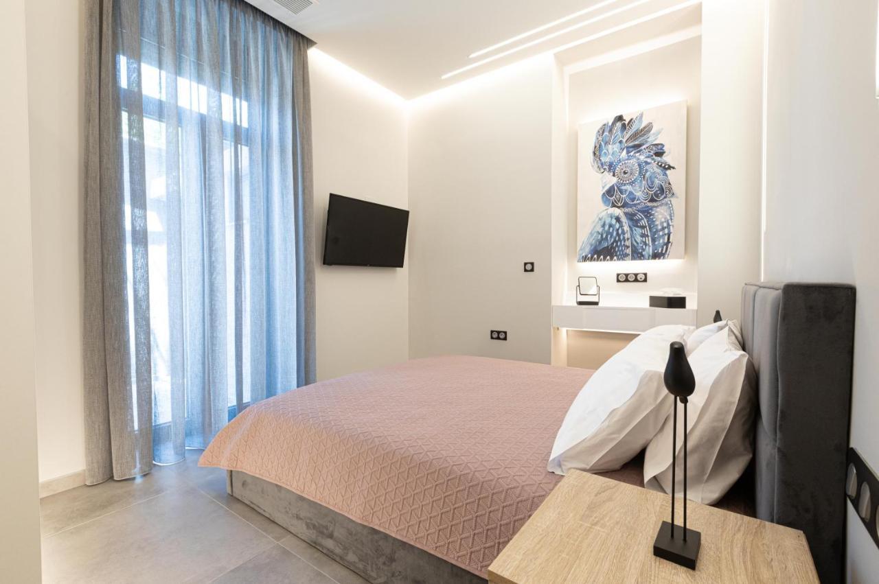 Billmar Luxury Apartment In The Center Of 기티오 외부 사진