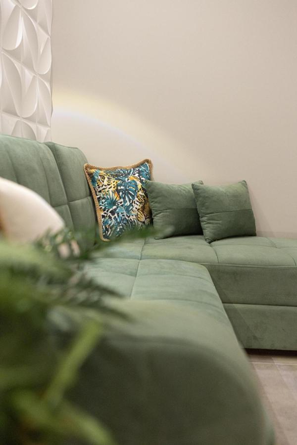 Billmar Luxury Apartment In The Center Of 기티오 외부 사진