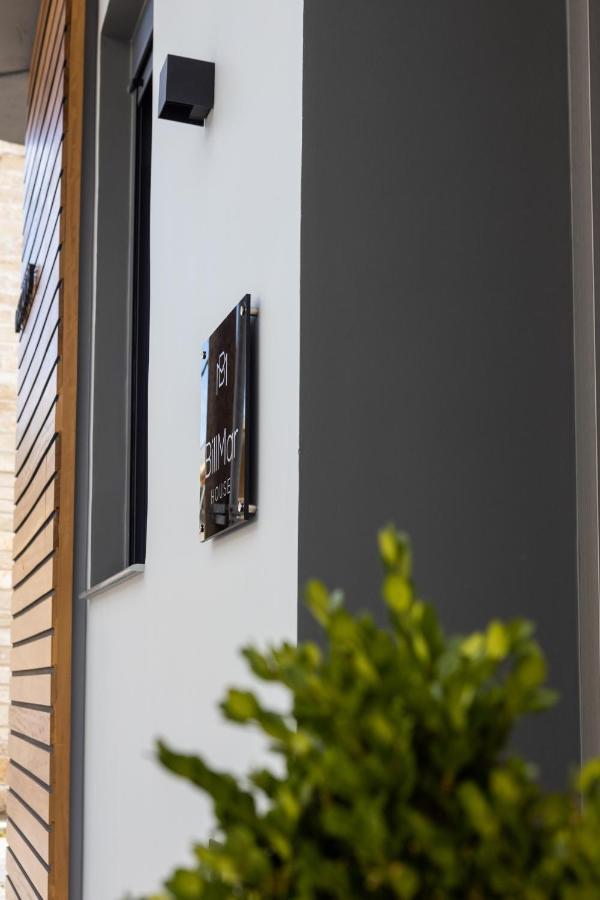 Billmar Luxury Apartment In The Center Of 기티오 외부 사진