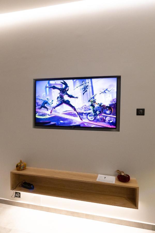 Billmar Luxury Apartment In The Center Of 기티오 외부 사진