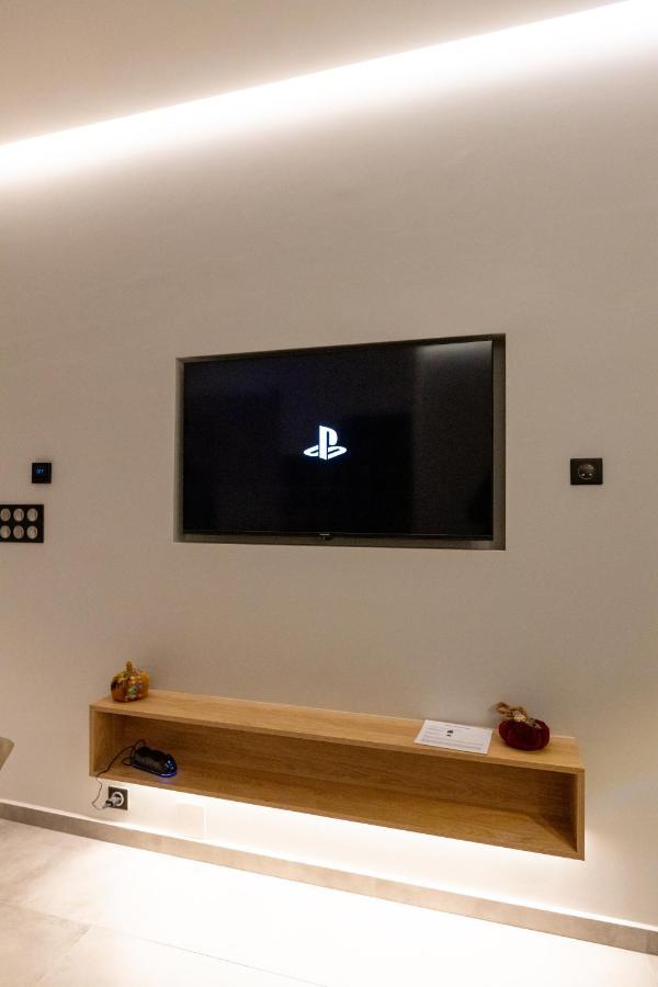Billmar Luxury Apartment In The Center Of 기티오 외부 사진